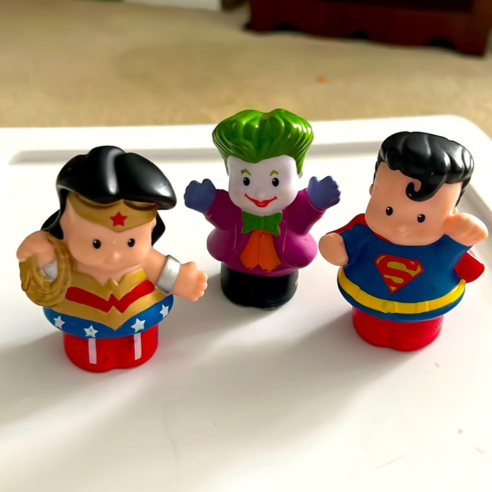 Little people super hero’s